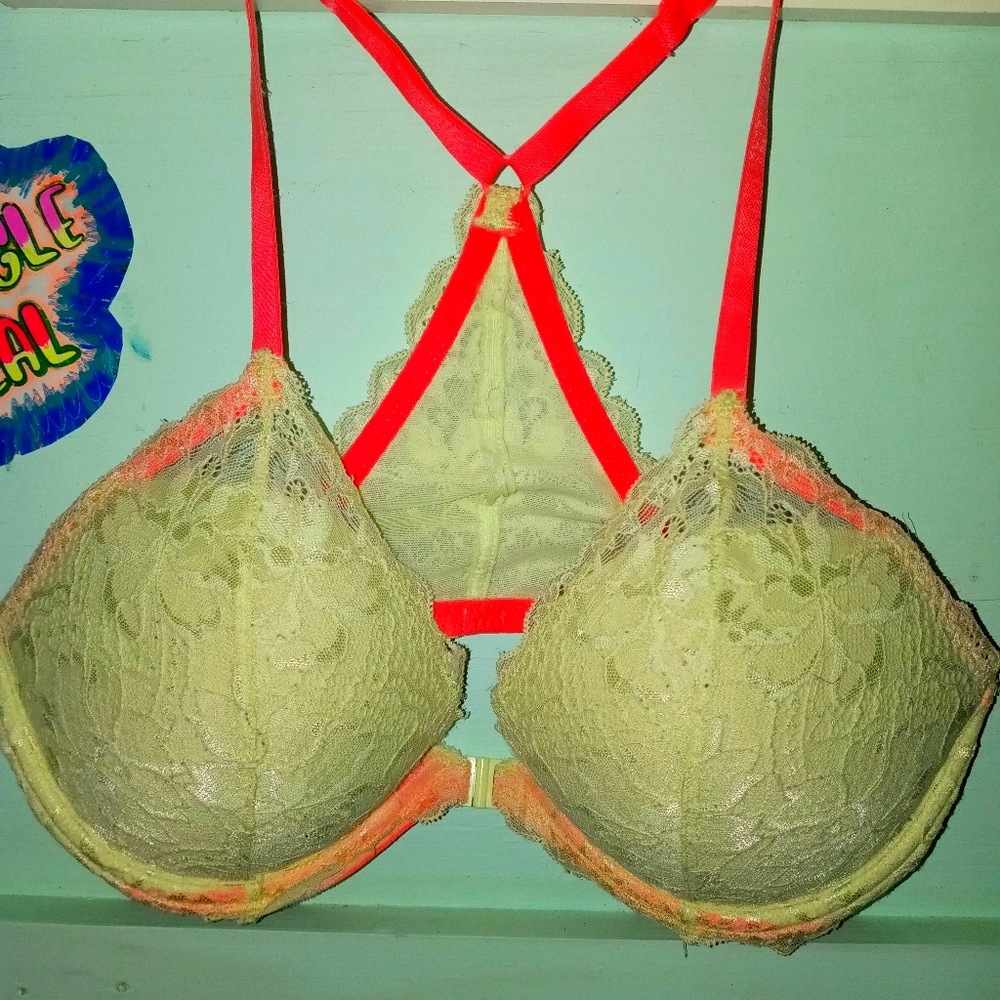 Bra